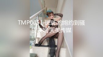  18岁的玉女酮体，嫩滑肌肤，无瑕的美穴，这样的姿势顶得女友最舒服，一直叫不停！