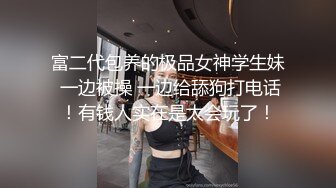  她趴在你的床上，你想对她做些什么？评论区告诉我！