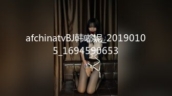 《魔手外购极品CP》女性服饰化妆品商场卫生间定点偸拍17位都市漂亮小姐姐方便 同步看逼看脸形态各异看点十足 (8)