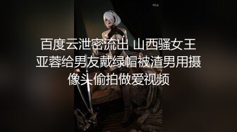 【新片速遞】熟女妈妈 把妈妈的逼毛刮了再操 这样看着还真有点像嫩鲍鱼 没有过多交流就是干 看妈妈样子好享受 