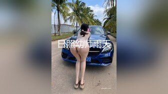 骚气黑裙少妇啪啪，近距离特写口交摸逼后入大力猛操