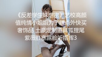 舞蹈学院女神妹子的两段不同类型舞蹈训练倒立动作 你喜欢哪一种