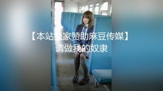 国产AV剧情【优咪玩暗黑桌游狼人插输到被扒光3P】女优肤白肉感十足重点是白虎逼国语中字