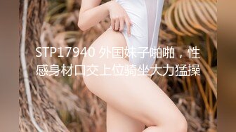 商场女厕多镜头偷拍紫色连衣裙美女的小黑鲍