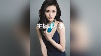 【极品??硬核】超多狼友寻求的网红美女『RiaKu』棒棒糖与大鸡巴 极品蓝发萝首次猛男群P乱操 高清720P版