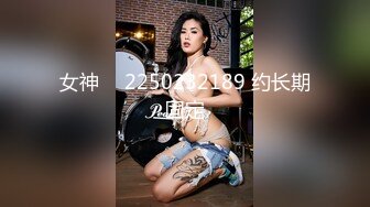 Ts韩小爱 对决 Ts艾莉娜  ：漂亮美妖连体，互相啪啪，吃奶，谁更胜一筹？