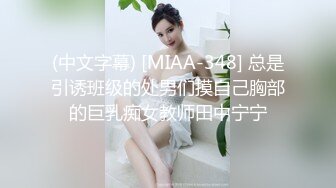 红衣女孩战士，肩膀都可以养鱼了，性感的不得了