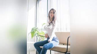 小伙2800约炮有点异域风情的少妇名族美女 身材好皮肤白真带劲